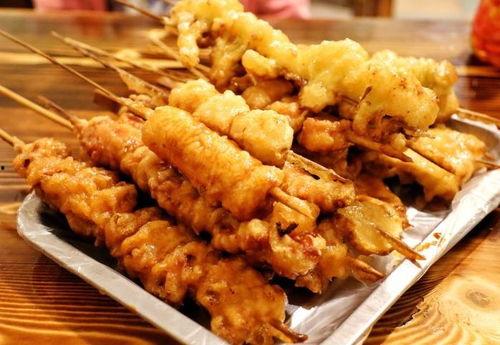 娱乐吃瓜酱炸串视频